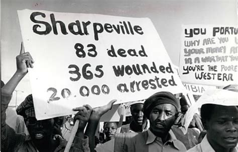 De Sharpeville-massacre: Een keerpunt in de strijd tegen Apartheid en een symbool van geweldloze weerstand.