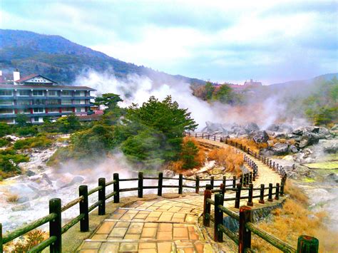 雲仙 日帰り温泉：自然と文化が交わる癒しの空間